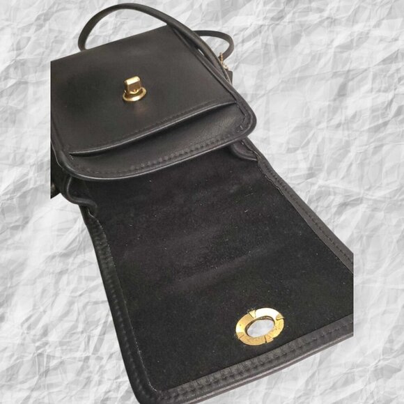 Vintage COACH Scooter Crossbody Bag in black - Picture 4 of 14